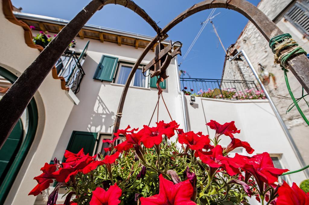 فيلا Casa Smeralda روفينج المظهر الخارجي الصورة